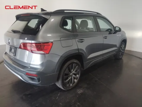 More photos of 2024 Volkswagen Taos 1.5T S at Clement Supercenter, MO