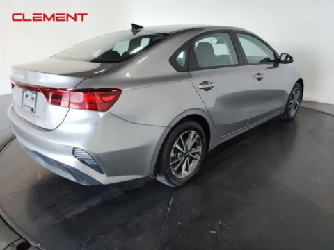 More photos of 2023 Kia Forte LXS at Clement Supercenter, MO