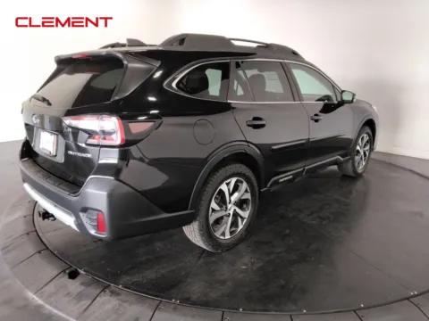 More photos of 2021 Subaru Outback Limited at Clement Supercenter, MO