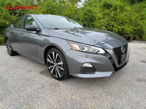 Another view of 2020 Nissan Altima 2.5 SR for sale in St. Charles, MO at Clement Supercenter