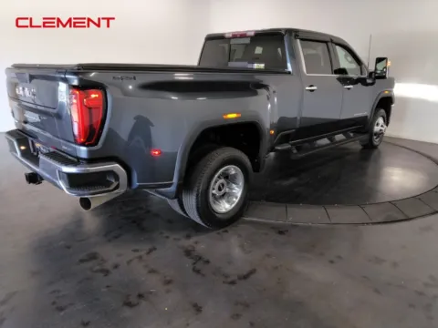 More photos of 2020 GMC Sierra 3500HD SLT at Clement Supercenter, MO