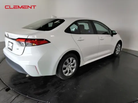 More photos of 2024 Toyota Corolla LE at Clement Supercenter, MO