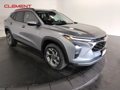 Another view of 2024 Chevrolet Trax LT for sale in St. Charles, MO at Clement Supercenter