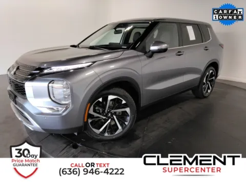 Gray 2024 Mitsubishi Outlander SE for sale in St. Charles, MO