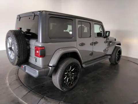 More photos of 2019 Jeep Wrangler Unlimited Sahara at Clement Supercenter, MO