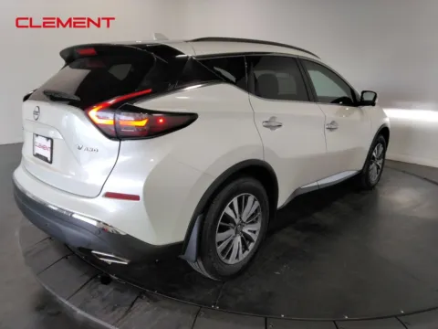 More photos of 2023 Nissan Murano SV at Clement Supercenter, MO