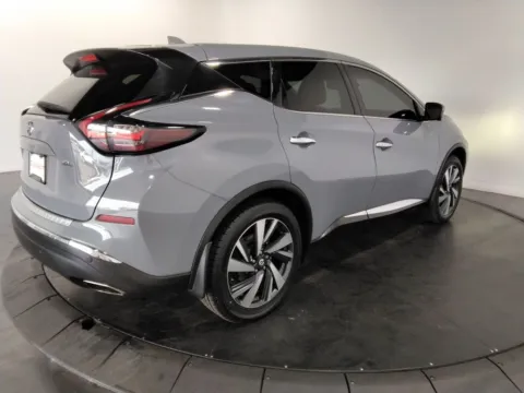 More photos of 2022 Nissan Murano SL at Clement Supercenter, MO