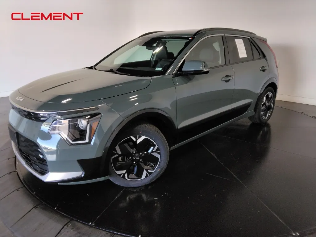 Green 2023 Kia Niro EV Wind for sale in St. Charles, MO