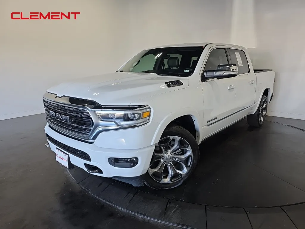 White 2022 Ram 1500 Limited for sale in St. Charles, MO