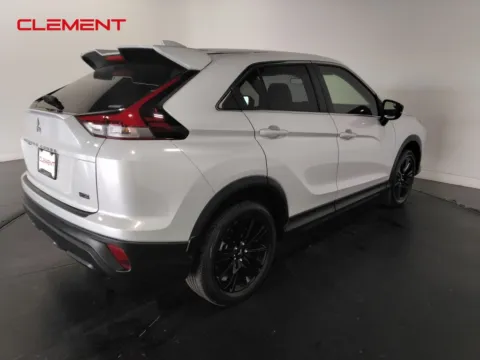 More photos of 2023 Mitsubishi Eclipse Cross LE at Clement Supercenter, MO