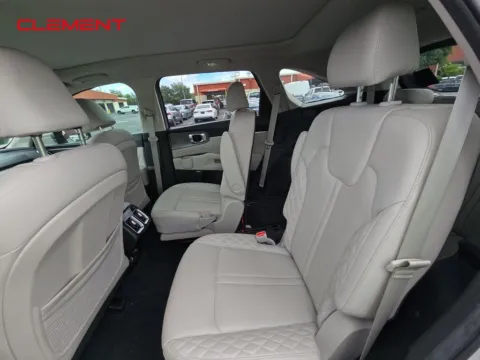 More photos of 2022 Kia Sorento SX-Prestige at Clement Supercenter, MO