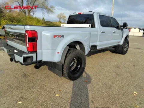 More photos of 2024 Ford F-450SD Limited at Clement Supercenter, MO