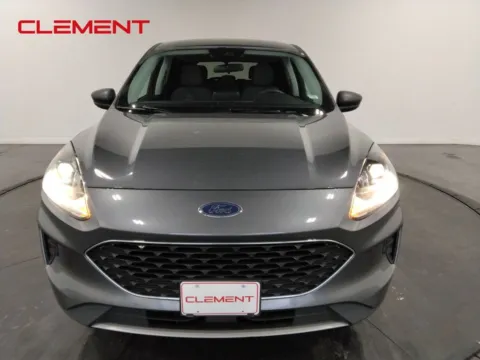 Another view of 2022 Ford Escape Hybrid SE for sale in Florissant, MO at Clement Pre-Owned