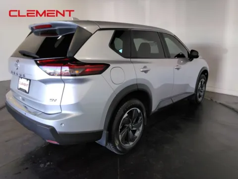 More photos of 2024 Nissan Rogue SV at Clement Pre-Owned, MO