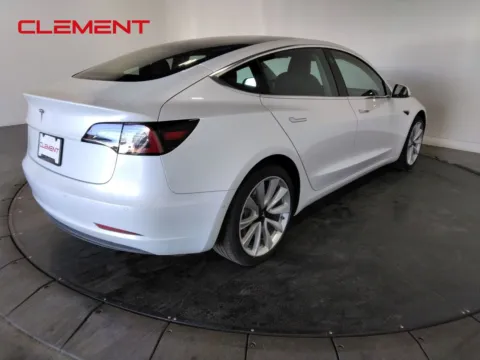 More photos of 2019 Tesla Model 3 Standard Range Plus at Clement Pre-Owned, MO