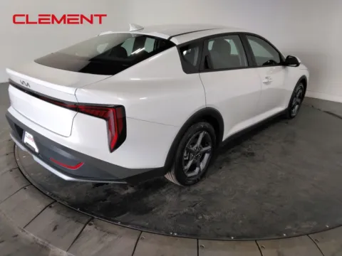 More photos of 2025 Kia K4 LXS at Clement Pre-Owned, MO