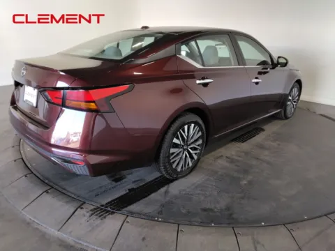 More photos of 2025 Nissan Altima 2.5 SV at Clement Pre-Owned, MO