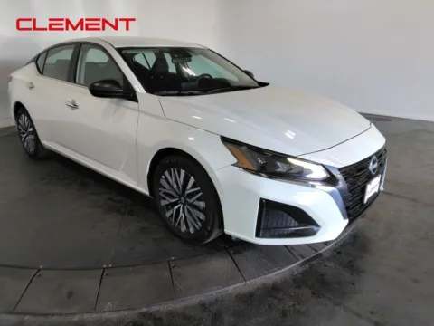 More photos of 2025 Nissan Altima 2.5 SV at Clement Pre-Owned, MO
