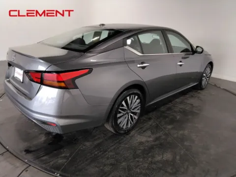More photos of 2025 Nissan Altima 2.5 SV at Clement Pre-Owned, MO