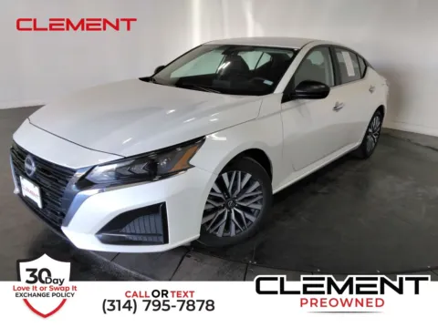 White 2025 Nissan Altima 2.5 SV for sale in Florissant, MO