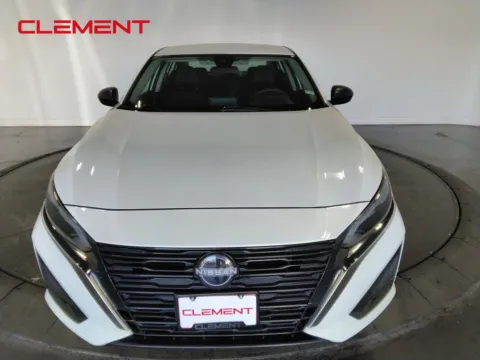 Another view of 2025 Nissan Altima 2.5 SV for sale in Florissant, MO at Clement Pre-Owned