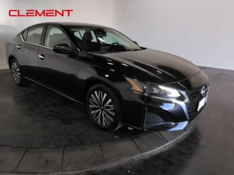 More photos of 2025 Nissan Altima 2.5 SV at Clement Pre-Owned, MO