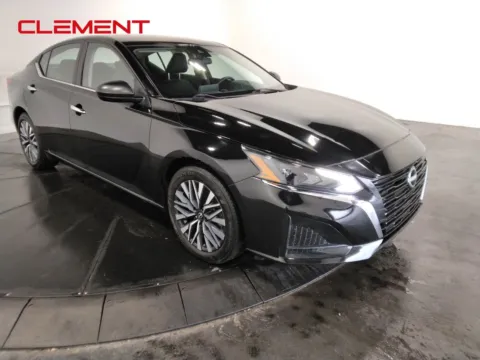 More photos of 2025 Nissan Altima 2.5 SV at Clement Pre-Owned, MO