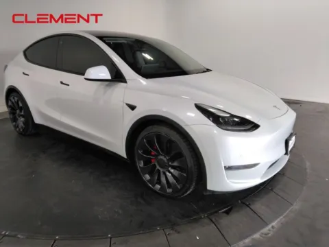 More photos of 2022 Tesla Model Y Performance at Clement Pre-Owned, MO