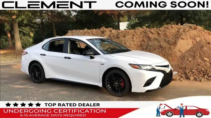 White 2020 Toyota Camry SE for sale in Florissant, MO