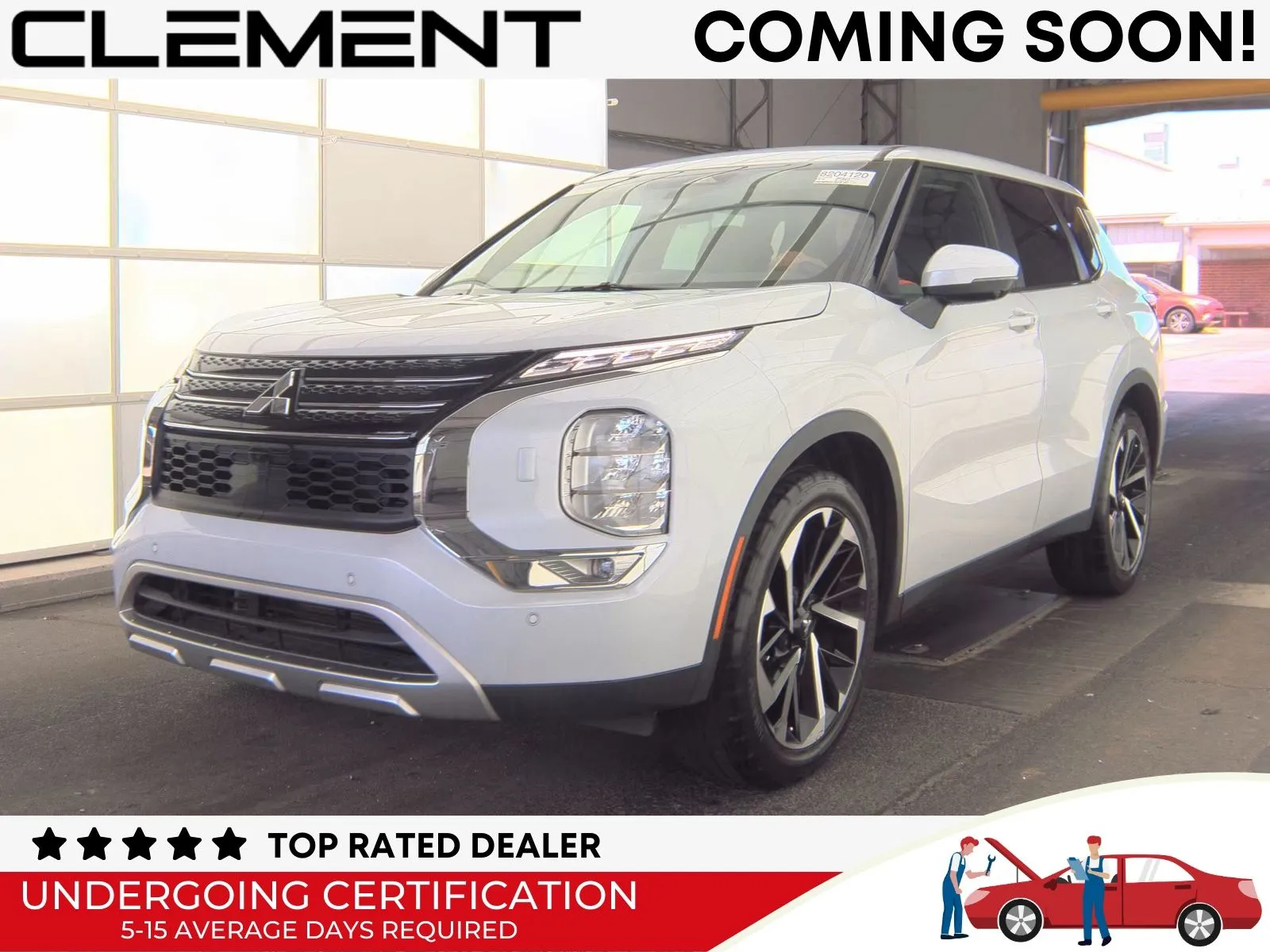 White 2023 Mitsubishi Outlander SE for sale in Florissant, MO