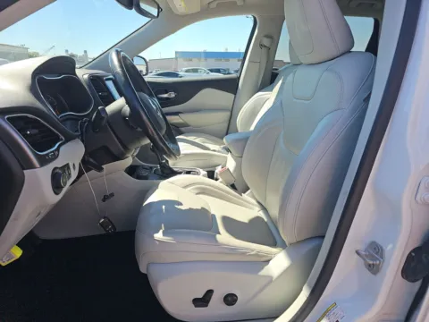 Another view of 2020 Jeep Cherokee Limited for sale in Florissant, MO at Clement Pre-Owned