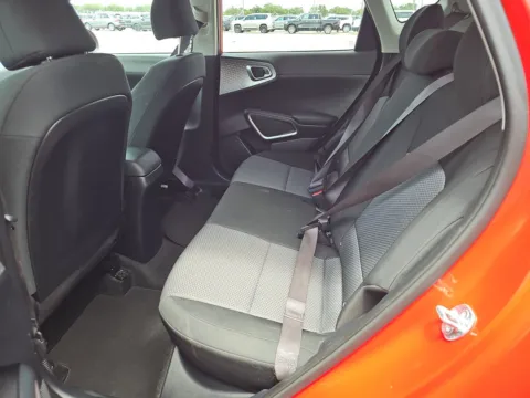 More photos of 2024 Kia Soul LX at Clement Pre-Owned, MO