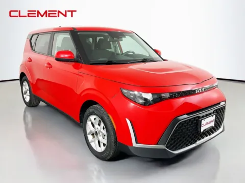 More photos of 2024 Kia Soul LX at Clement Pre-Owned, MO