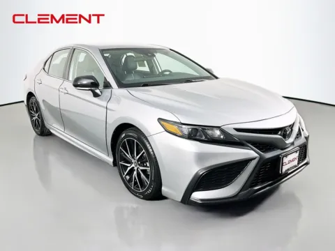 More photos of 2023 Toyota Camry SE at Clement Pre-Owned, MO
