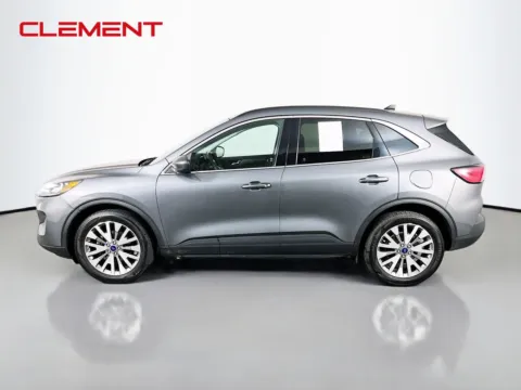 More photos of 2022 Ford Escape Titanium at Clement Pre-Owned, MO
