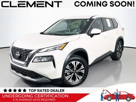 White 2023 Nissan Rogue SV for sale in Florissant, MO