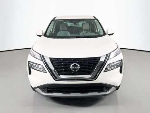 Photos of 2023 Nissan Rogue SV for sale in Florissant, MO at Clement Pre-Owned