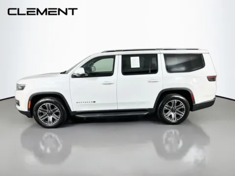 More photos of 2022 Jeep Wagoneer Series III at Clement Pre-Owned, MO