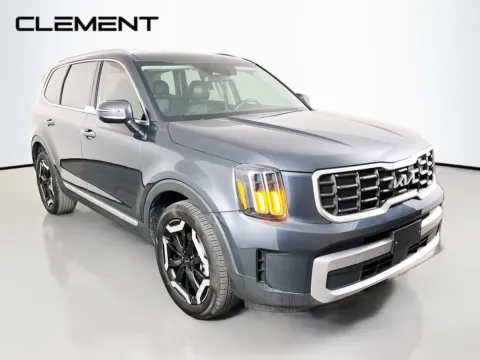 More photos of 2024 Kia Telluride S at Clement Pre-Owned, MO