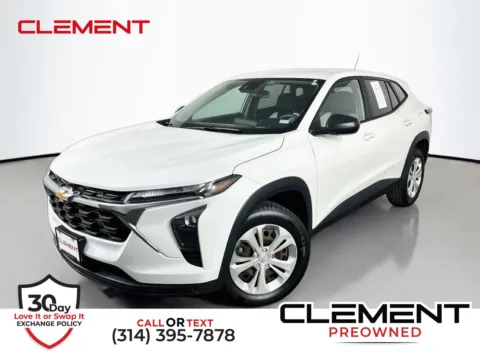 White 2024 Chevrolet Trax LS for sale in Florissant, MO