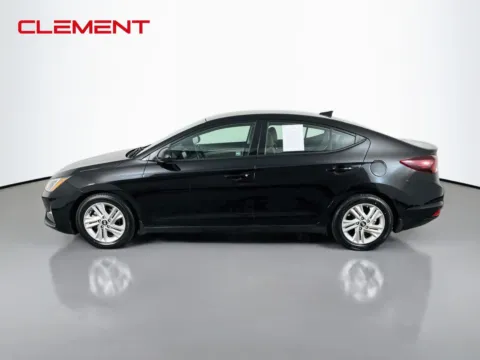 More photos of 2020 Hyundai Elantra SEL at Clement Pre-Owned, MO