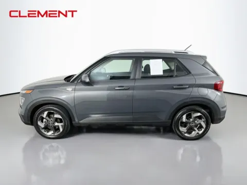 More photos of 2025 Hyundai Venue SEL at Clement Pre-Owned, MO