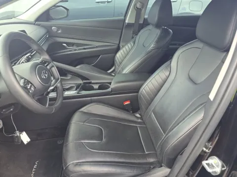 Another view of 2022 Hyundai Elantra Limited for sale in Florissant, MO at Clement Pre-Owned