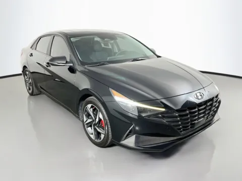 Another view of 2022 Hyundai Elantra Limited for sale in Florissant, MO at Clement Pre-Owned