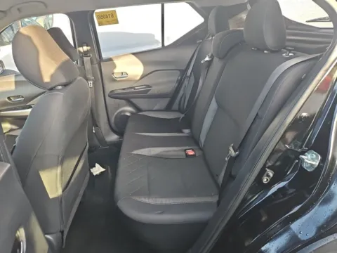 More photos of 2019 Nissan Kicks SV at Clement Pre-Owned, MO