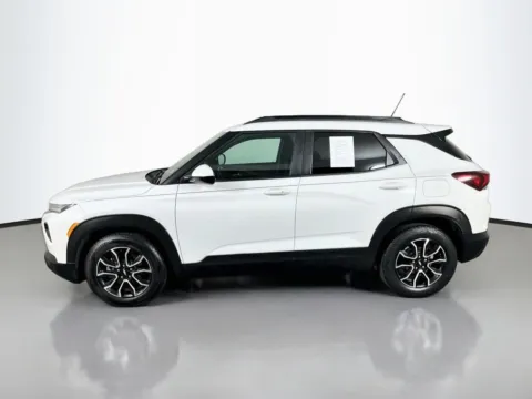 More photos of 2021 Chevrolet TrailBlazer ACTIV at Clement Pre-Owned, MO