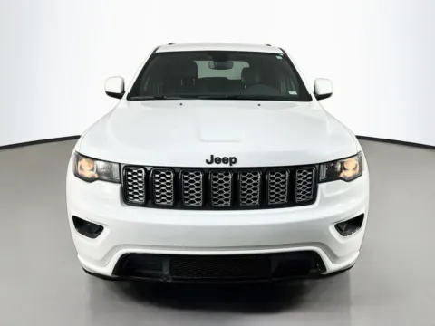 Photos of 2020 Jeep Grand Cherokee Altitude for sale in Florissant, MO at Clement Pre-Owned