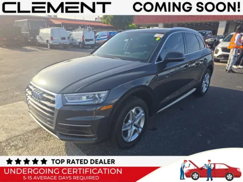 Gray 2019 Audi Q5 2.0T Premium for sale in Florissant, MO