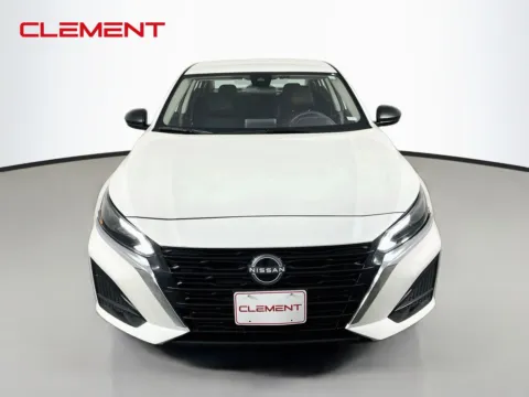 Another view of 2025 Nissan Altima 2.5 SV for sale in Florissant, MO at Clement Pre-Owned