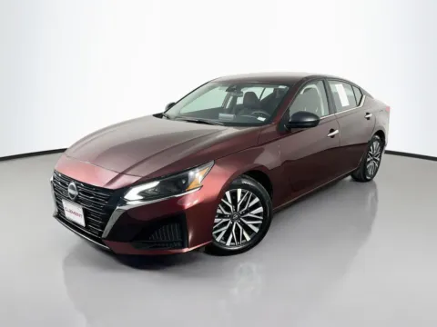 Red 2025 Nissan Altima 2.5 SV for sale in Florissant, MO